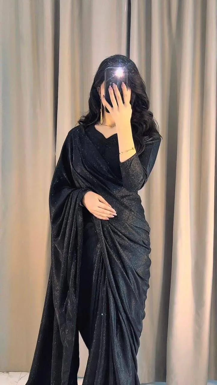 🌙 Moonlight Shimmer Saree